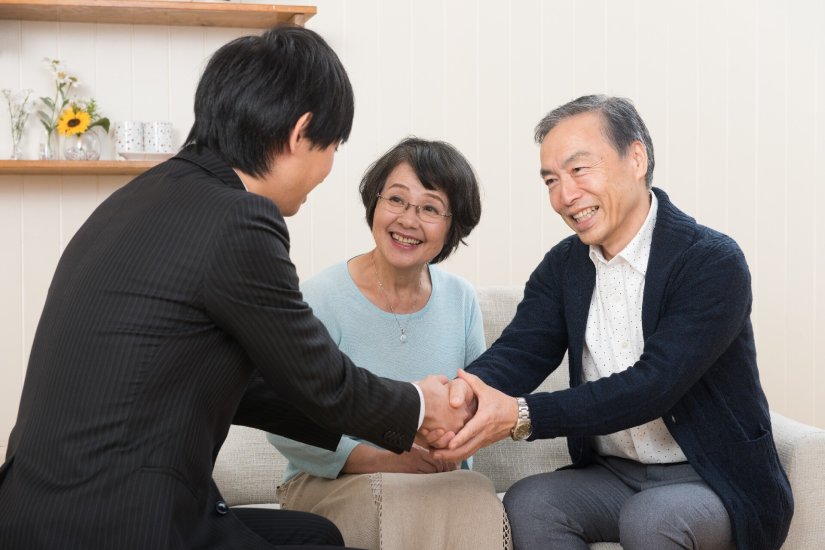 チラシポスティングでの老人ホーム集客はポスティングの効果が期待大