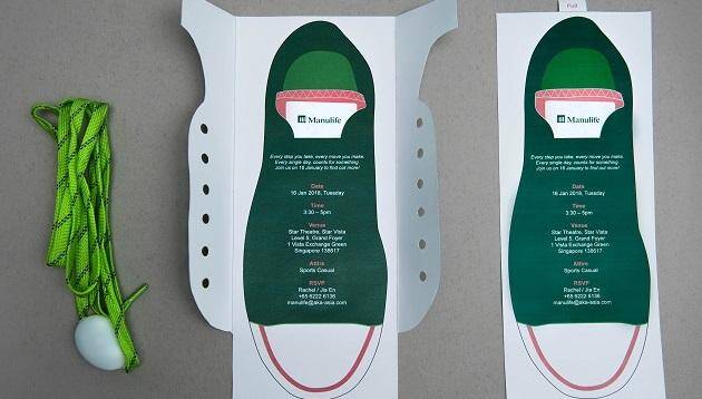 manulife shoe photo1 - 【保険業での一歩先を行くDM事例】ユニークな靴紐DMで顧客の関心をゲット！